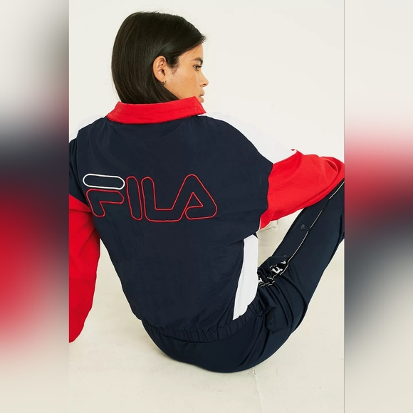 FILA Tessa Funnel Neck Windjacket - Picture 5 of 10